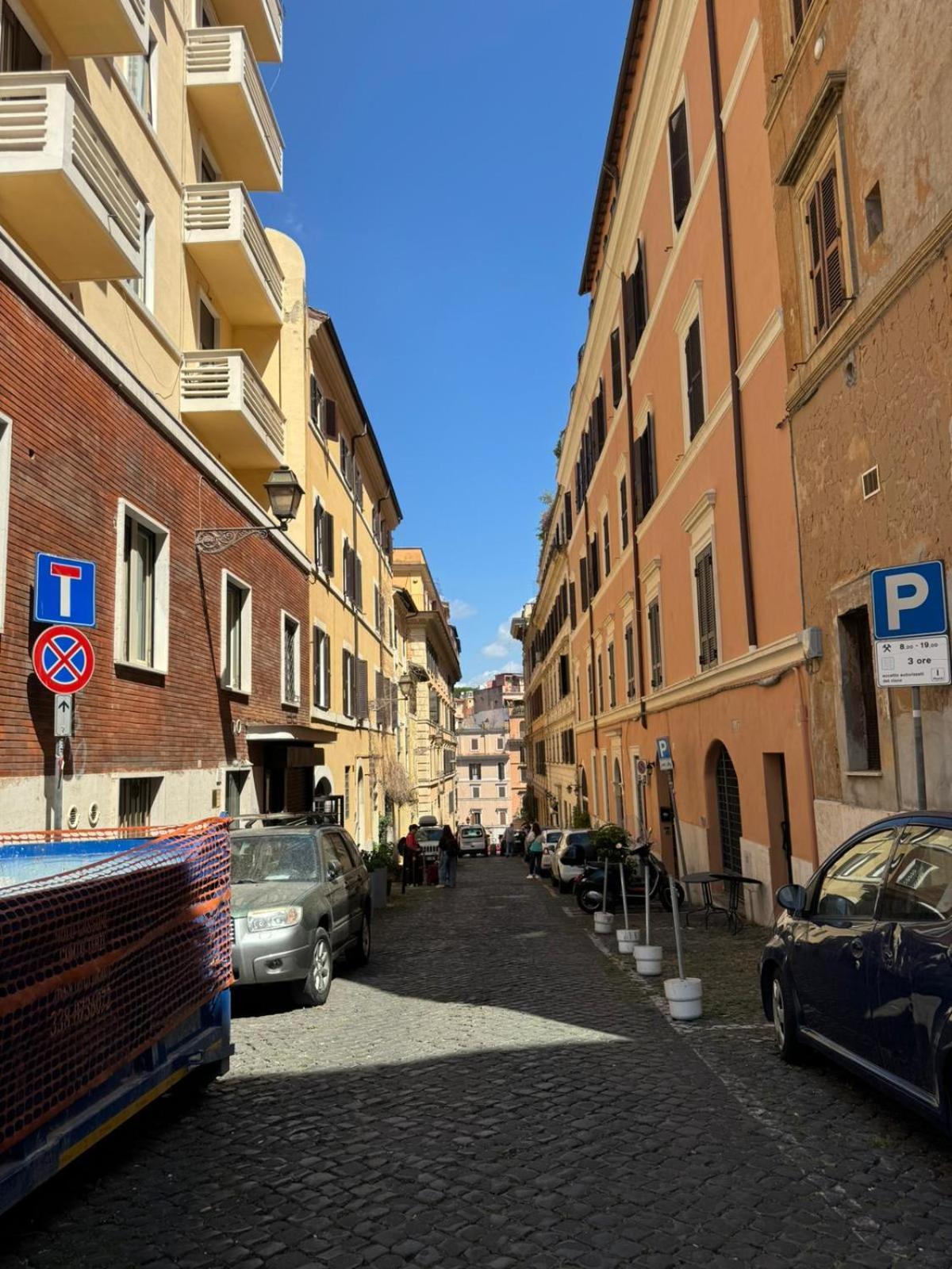 Monti Zen- Zeno 49 Rome